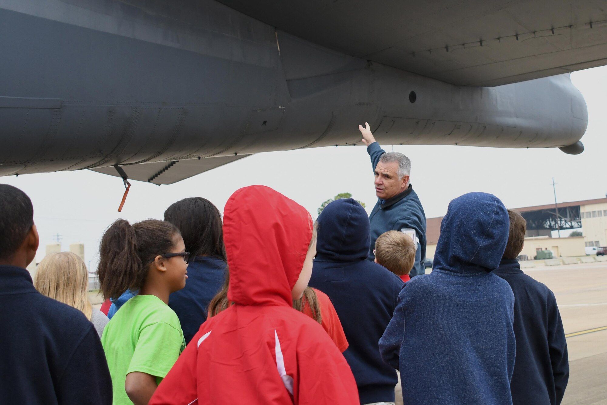 Master Sgt. Greg Steele, an Air Reserve Technician with the 307th Bomb Wing, points out the capabilities of the B-52 Stratofortress to students with STARBASE Louisiana Dec. 14, 2016 at Barksdale Air Force Base, La.  Steele, an armament systems mechanic, taught more than 80 students the science behind how the jet accomplishes its mission.  STARBASE Louisiana, is a premier Department of Defense STEM (science, technology, engineering, and mathematics) program sponsored by the 307th Bomb Wing of the Air Force Reserve Command. (U.S. Air Force photo by Tech. Sgt. Ted Daigle/Released)