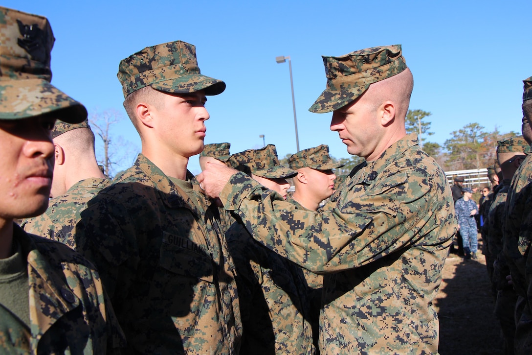After 8 weeks of intense mental and physical training, the students of class 17010 received their shields.