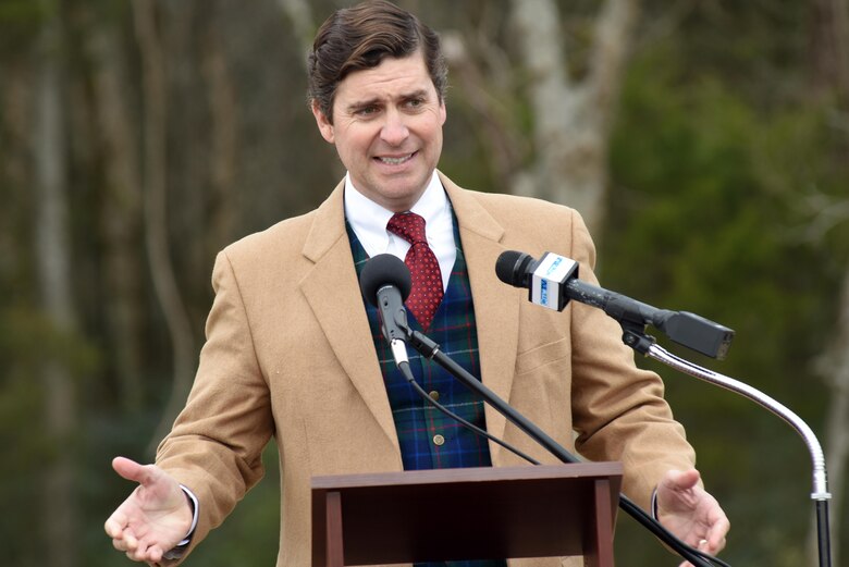 D. Edwin Jernigan, Murfreesboro Parks and Recreation Commission chairman, credits the mayor and city council members who support parks and recreation with great leadership and vision during a ribbon cutting to celebrate the completion of the North Murfreesboro Greenway Project Dec. 14, 2016 in Murfreesboro, Tenn.