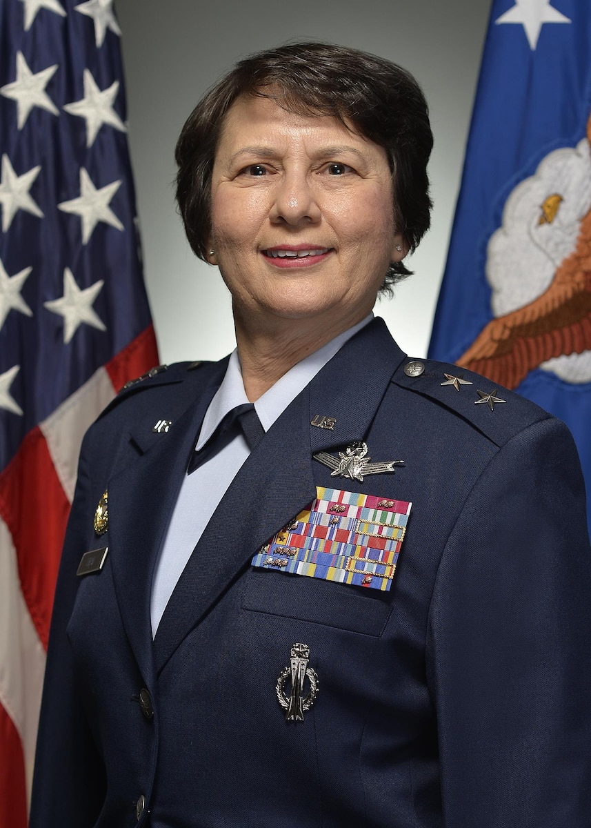 Maj Gen Sandra Finan official bio pic