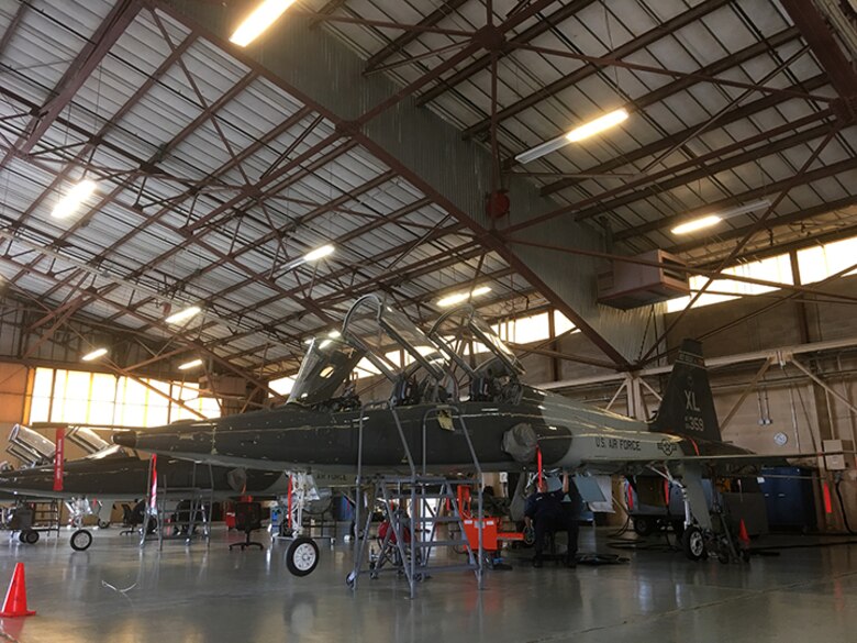 Laughlin’s maintenance team adapts and > Laughlin Air Force
