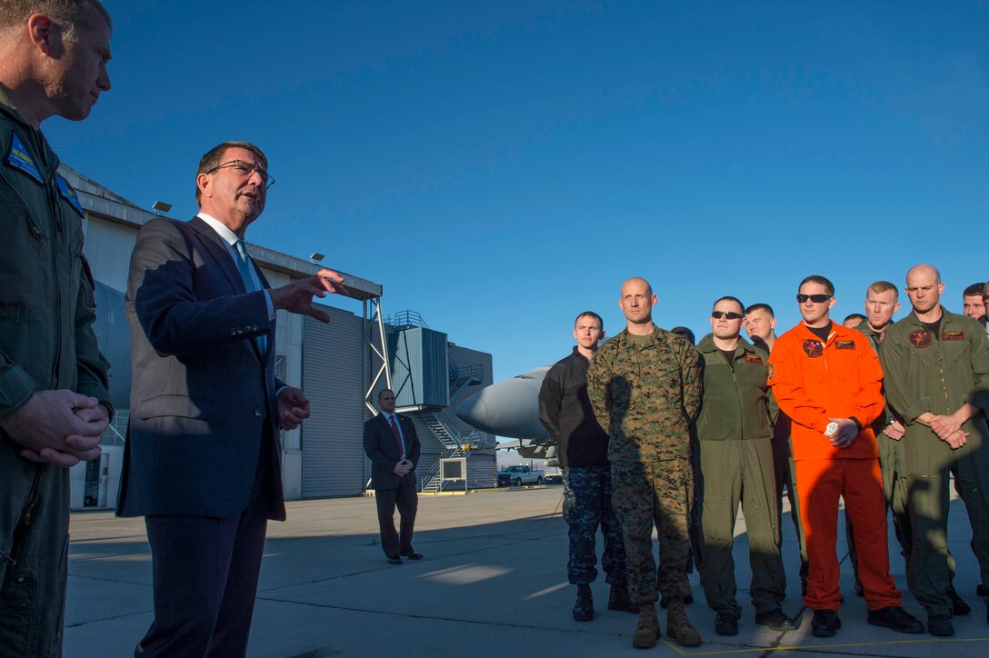 Defense Secretary Ash Carter speaks with troops at Naval Air Weapons Station China Lake, Calif., Feb. 2, 2016. DoD photo by Navy Petty Officer 1st Class Tim D. Godbee