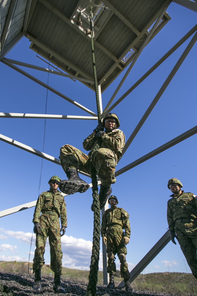 Japan Ground Self-Defense Force (JGSDF) soldiers conduct fast-roping during helicopter rope suspension training during Exercise Iron Fist 2016 aboard Camp Pendleton, Calif., Feb. 1, 2016. Fast-roping is a specialized insertion method, by which service members move from a hovering helicopter to an objective on the ground by sliding down a rope anchored to the helicopter. Iron Fist 2016 is an annual, bilateral amphibious training event between the USMC and JGSDF. (U.S. Marine Corps photo by Cpl. Xzavior T. McNeal/Released)
