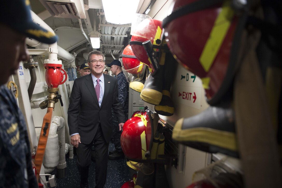 Defense Secretary Ash Carter tours the USS Spruance at Naval Base San Diego, Calif., Feb. 2, 2016. Carter is meeting this week with troops and members of the defense community to preview the proposed fiscal year 2017 defense budget. DoD photo by Navy Petty Officer 1st Class Tim D. Godbee