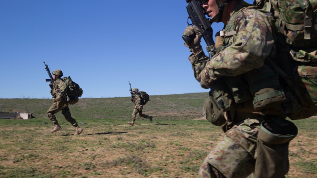 Soldiers of the Japan Ground Self-Defense Force’s Western Army Infantry Regiment Scout Sniper program sprint to a new position while conducting break contact drills during an abbreviated scout sniper course at Exercise Iron Fist 2016 on Marine Corps Base Camp Pendleton, Calif., Feb. 1, 2016. Iron Fist is an annual, bilateral amphibious assault exercise focused on the strengthening of amphibious operations between the U.S. Marine Corps and the JGSDF. Small scout sniper teams can be used prior to an amphibious assault to conduct reconnaissance and eliminate key targets. 