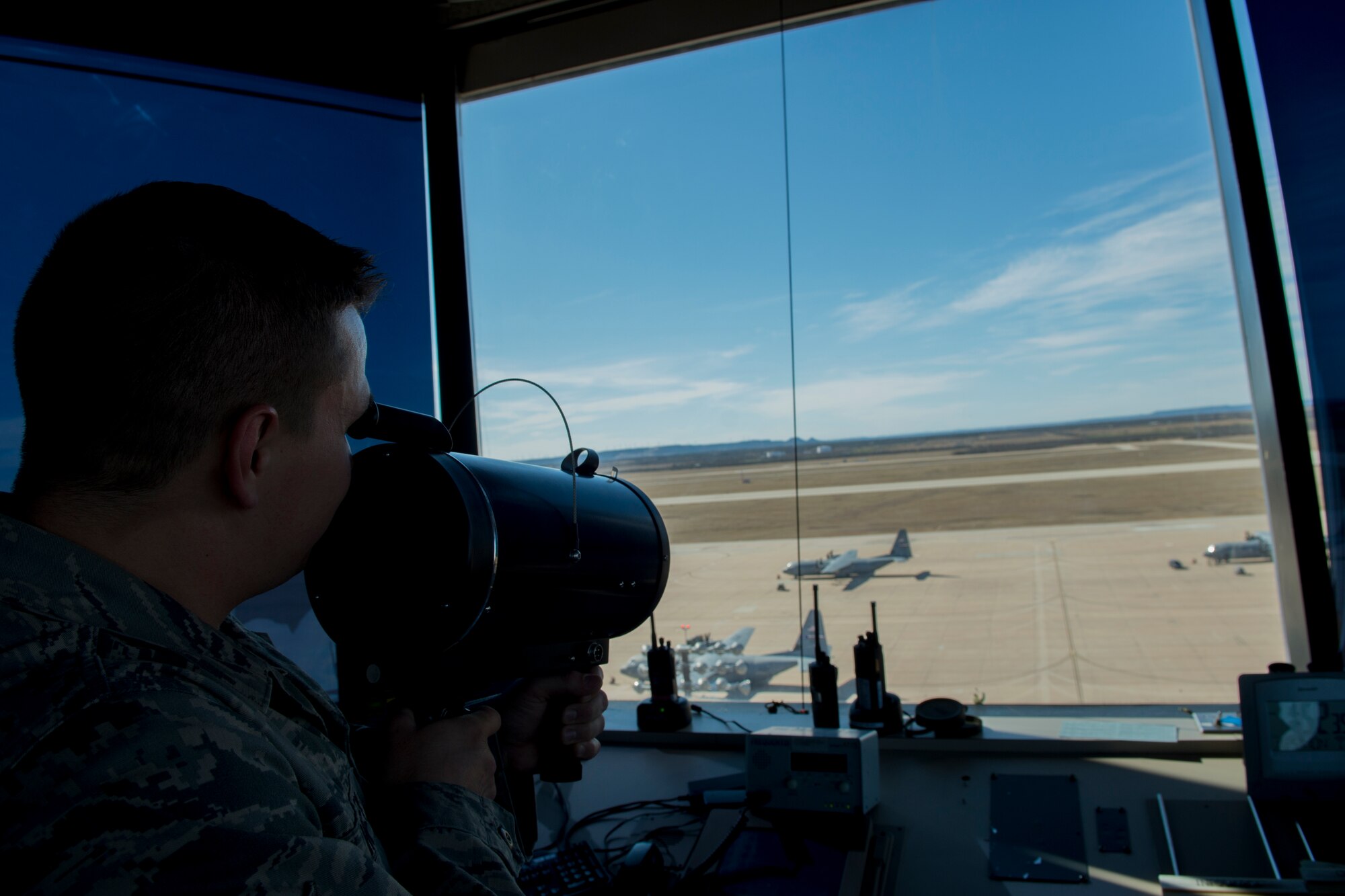 airmen-control-air-force-s-biggest-assets-dyess-air-force-base-display