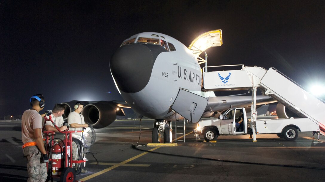 Hawaii Air National Guard ground crew prepare a KC-135 Stratotanker for departure to their deployment to Southwest Asia to join the 18-Nation air coalition in the fight against Daesh, Feb 05, 2016 Joint Base Pearl Harbor-Hickam (U.S. Air National Guard Photo by Tech. Sgt. Andrew Jackson/released).