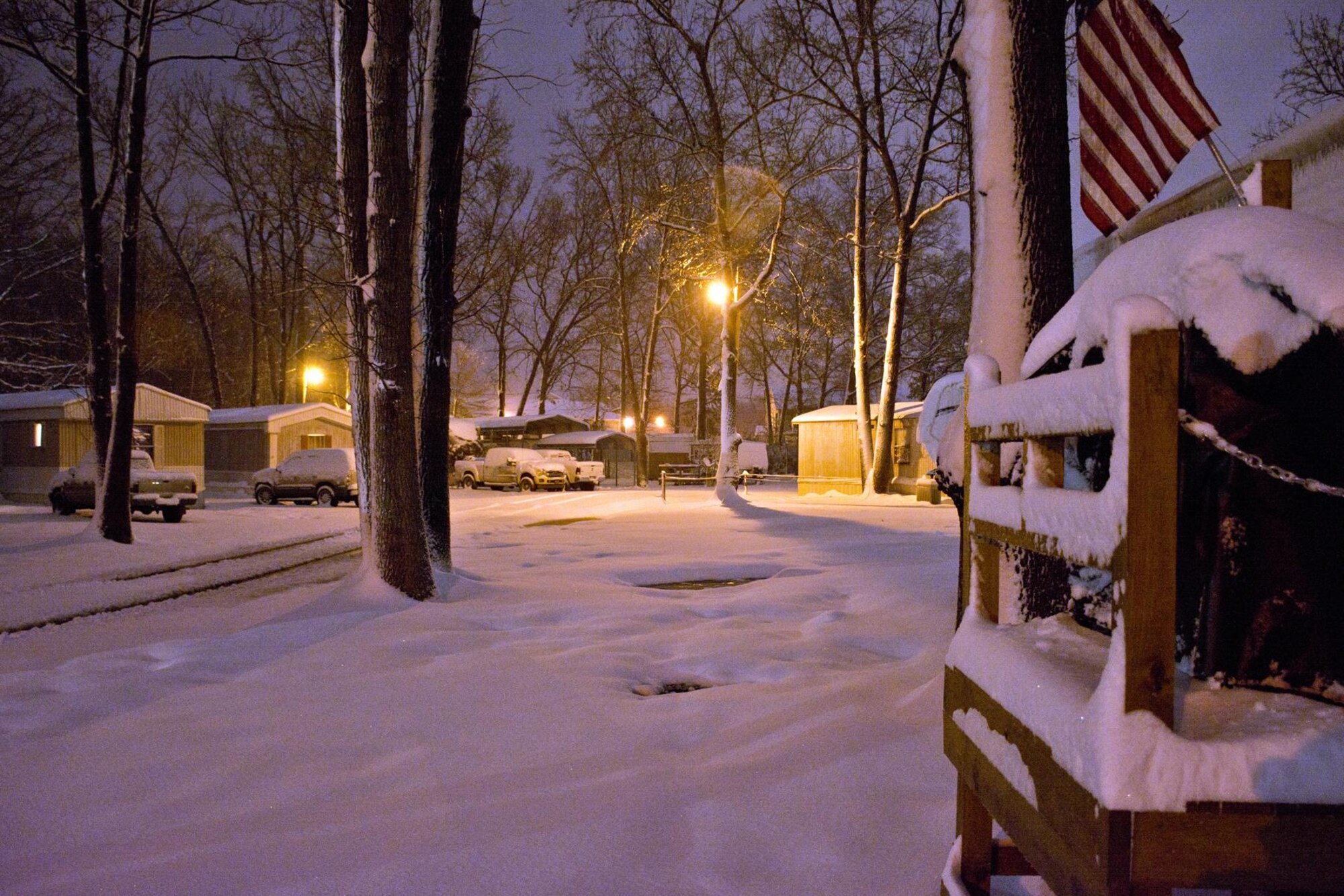 More than six inches of snow blankets the community of Sherwood, just south of Little Rock Air Force Base., Ark., Jan. 22, 2016. A storm that dropped snow on Arkansas moved on to the East Coast, where it caused the shutdown of Washington, Baltimore and New York City, setting a record as the third heaviest snowfall in the nation’s largest city. (Courtesy photo by Jeff Walston/Released)
