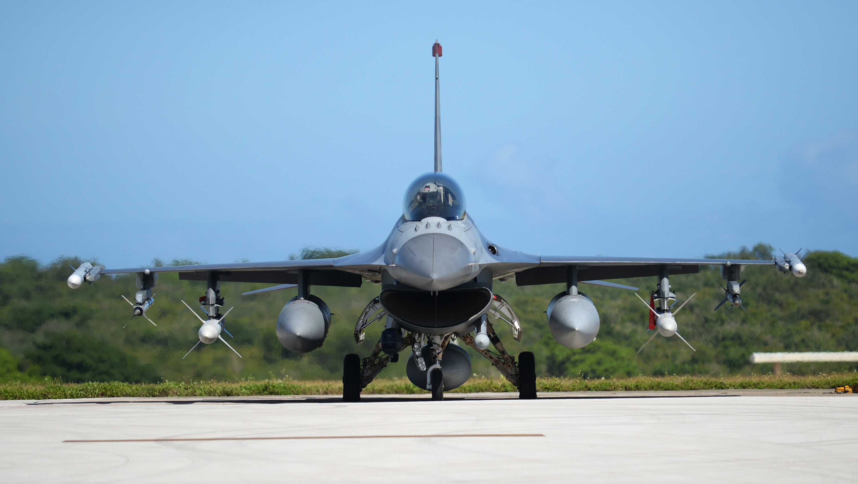 激安店舗 in AFB Andersen to deploy F-16s Misawa support North Cope of その他
