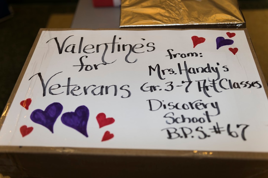 Airmen from the 107th Airlift Wing, Niagara Falls Air Reserve Station, N.Y., turned out to receive handmade Valentine’s Day cards here from Lynne Dixon, an Erie County legislator, Feb. 10, 2016. The cards were made my children from more than 35 Erie County schools. (U.S. Air National Guard photo by Staff Sgt. Ryan Campbell/Released)