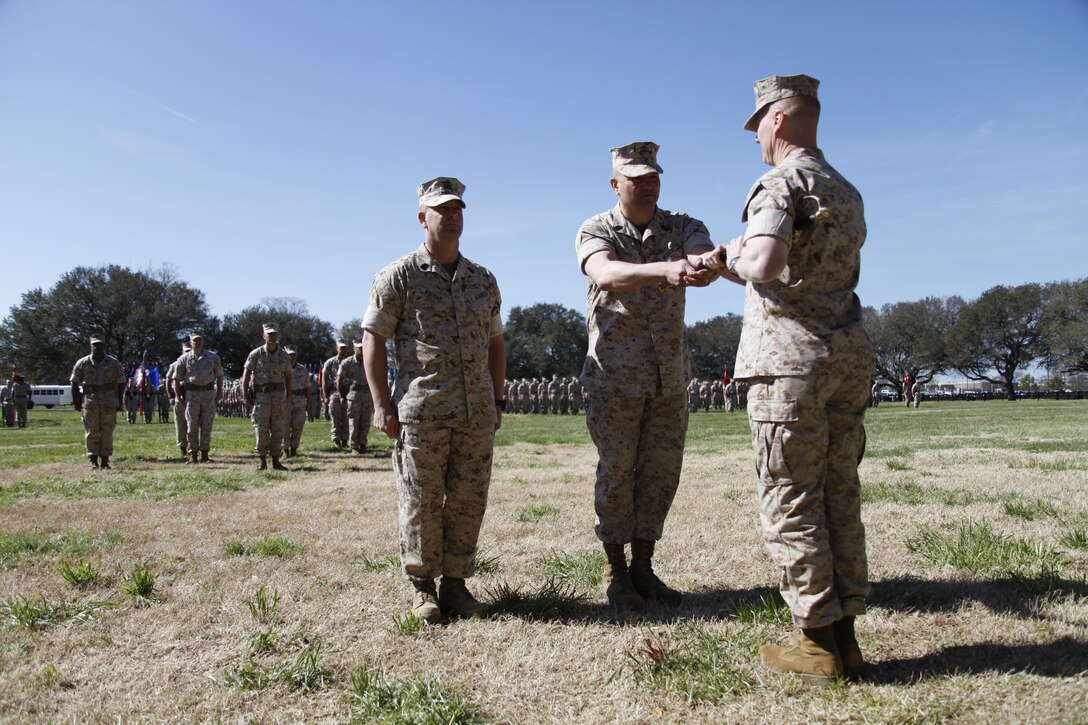 U.S. Marine Sgt. Maj. William Frye relinquishes his duties as the Regimental Sgt. Maj. to Sgt. Maj. Darby Noonan during a post and relief ceremony aboard Naval Station Norfolk, Va., April 2, 2015. Noonan is incoming from the position of Sgt. Maj. of 2nd Marine Special Operations Support Battalion. (U.S. Marine Corps photo by Sgt. Esdras Ruano/Released)