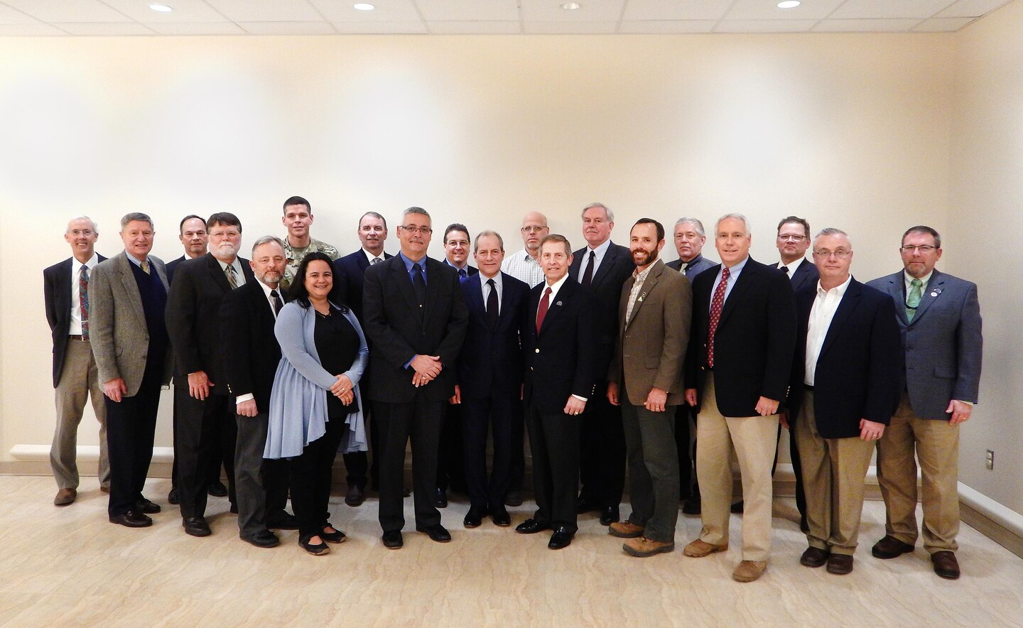 Senior level leaders from U.S. Army Corps of Engineers, Department of Veterans Affairs, and the Kiewit-Turner joint venture held their first progress review meeting February 11, on the Replacement Medical Center for the Veterans Affairs Eastern Colorado Health Care System in Aurora, Colorado.
Left to right:Robert Michaels, Chief Construction Division, USACE, Omaha; Dr. James Hearn, SES, Director of Regional Business, USACE, NWD; Rich Homan, Executive Vice President, Turner Construction; Dennis Milsten, Director of Facilities Projects, DVA CFM; Joe Laird, Program Manager, USACE, NWD; Col. John Henderson, District Commander USACE, Omaha; Andrea Rodríguez, Program Manager, USACE Omaha; Joe Lempka, President, Kiewit Building Group; Scott Cassels, President, Kiewit Infrastructure Group; Mike Bruskin, VP & Procurement Director, Turner Construction; Peter Davoren, Chairman, CEO and President, Turner Construction; David Duffy, VP & Construction Executive, Turner Construction; Hon. Sloan Gibson, Deputy Secretary VA; Lloyd Caldwell, SES, Director of Military Programs, USACE HQ; Pete Sturdivant, Sr Resident Engineer, USACE Omaha; Chris Jahrling, VP & General Manger, Turner Construction; Ray Alexander, SES, Chief IIS Division, USACE HQ; Ted Streckfuss, Deputy Engineer, USACE Omaha District; Doug Hadley, Chief Environmental Contracting Branch, USACE Omaha; Kevin Lindsey, Project Executive, DVA CFM
