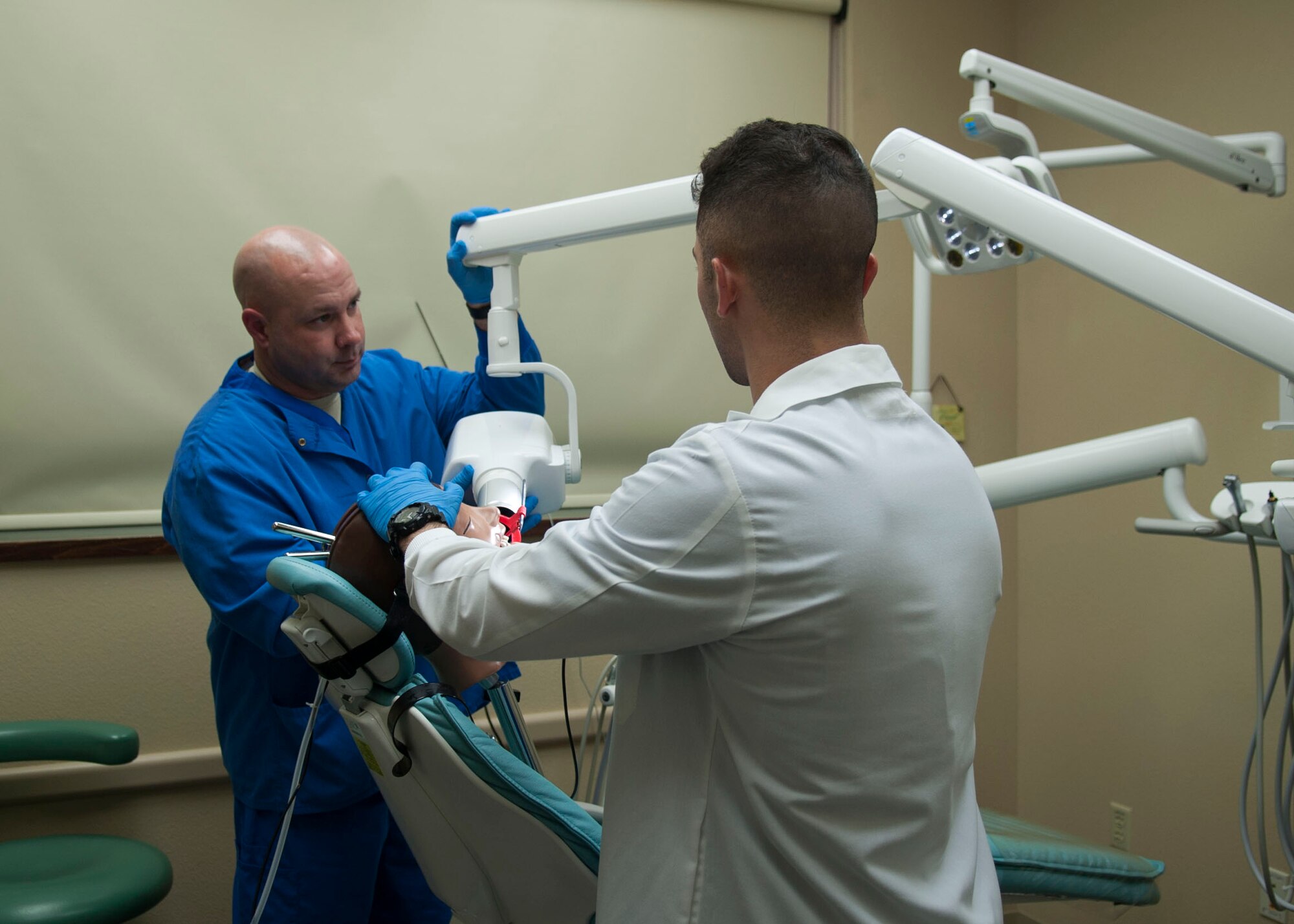 Teach the Chief Chief visits the 7th Medical Group > Dyess Air Force Base > Article Display