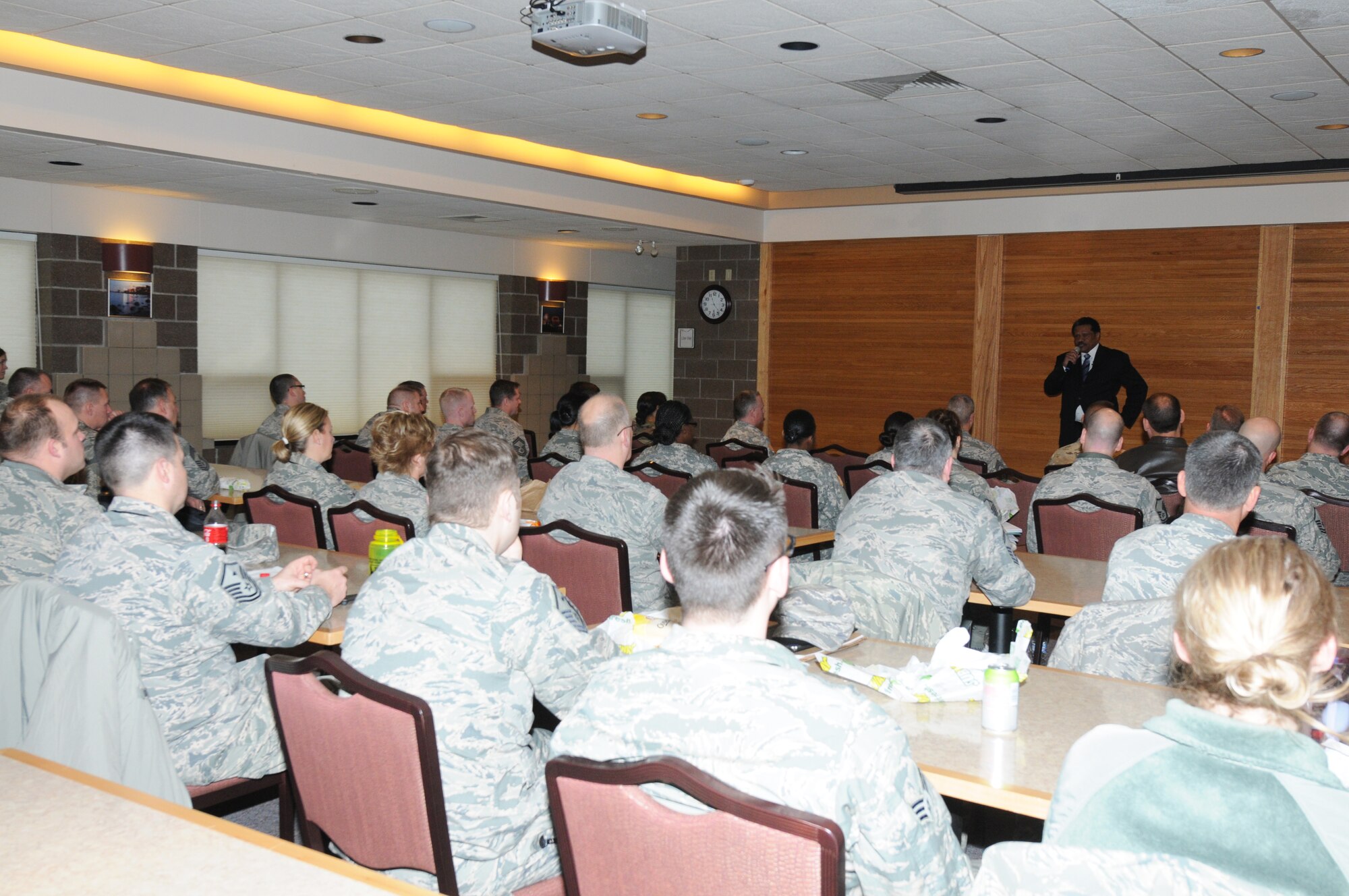 Pastor Billy G. Russell, Senior Pastor of Greater Friendship Missionary Baptist Church, Minneapolis, Minn., shares remarks with members of the Minnesota National Guard while in Duluth, Minn., on Feb. 5, 2016.  Russell was at the 148th Fighter Wing to share his experiences about the hardships he encountered growing up during racial segregation and to talk about the importance of diversity.  (U.S. Air National Guard photo by Master Sgt. Ralph Kapustka)