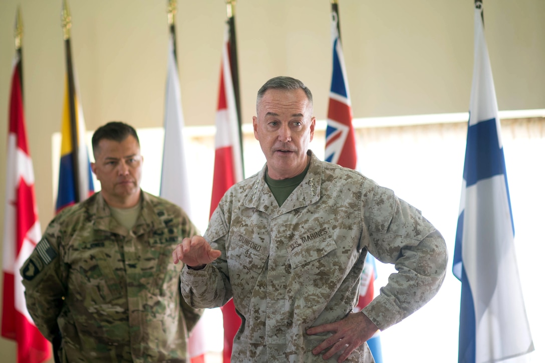 Marine Corps Gen. Joseph F. Dunford Jr., chairman of the Joint Chiefs of Staff, talks with service members assigned to the Multinational Force and Observers in the Sinai Peninsula of Egypt, Feb. 21, 2016. DoD photo by D. Myles Cullen 