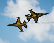 The Republic of Korea Air Force Black Eagles aerial demonstration team performs during the Singapore International Airshow, at Changi International Airport, Singapore, Feb. 21, 2016. The show is focused on building strong relations between Singapore, U.S. and the international community. (U.S. Air Force photo by Capt. Raymond Geoffroy/Released)