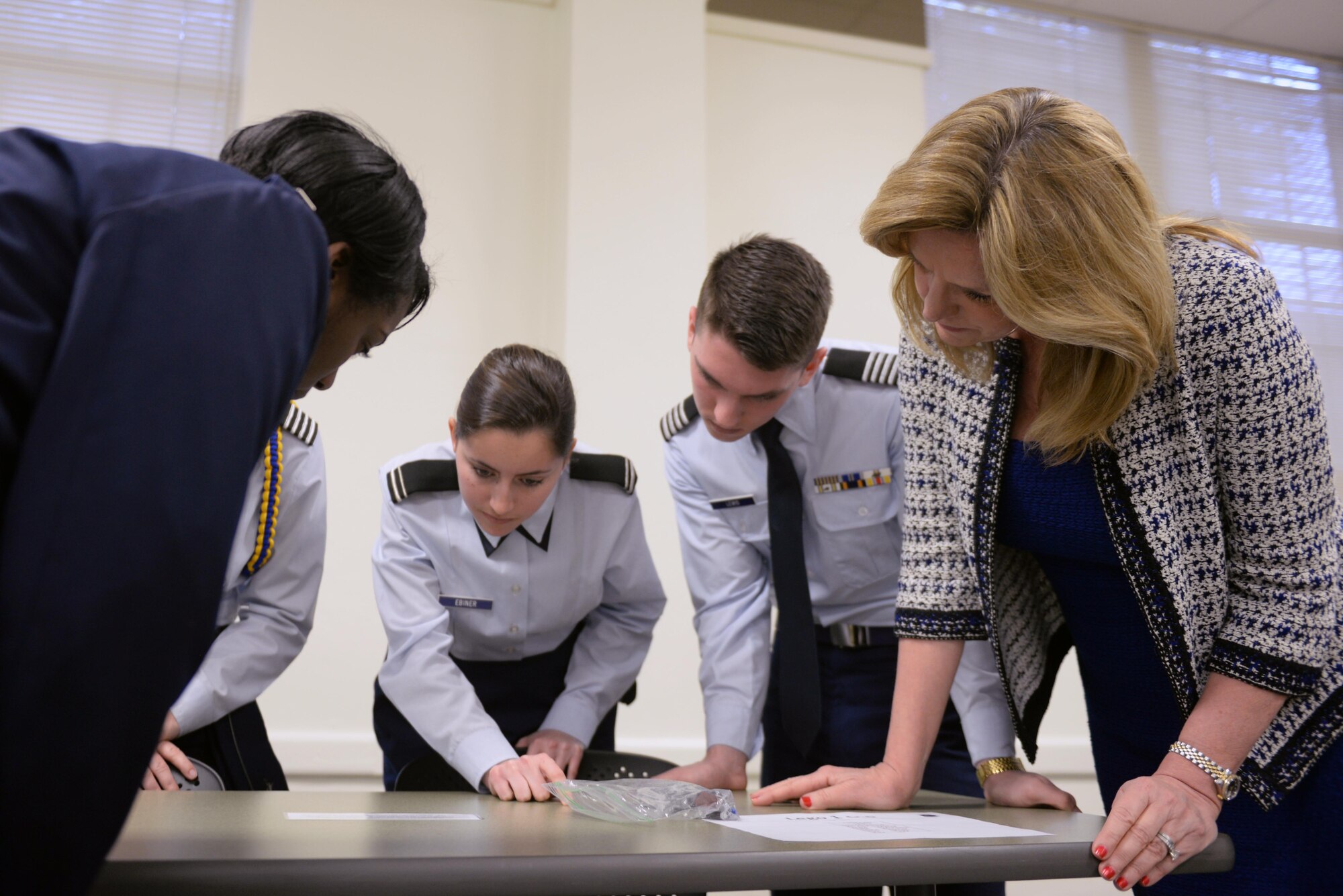 The Honorable Deborah Lee James, Secretary of the Air Force, participates in a group leadership problem scenario with Reserve Officer Training Corps cadets from several universities, Feb. 19, 2016, at Duke University in Durham, North Carolina. As a Duke University alumnus, James returned to her alma mater to speak with future officers of the United States military. (U.S. Air Force photo/Airman 1st Class Ashley Williamson)