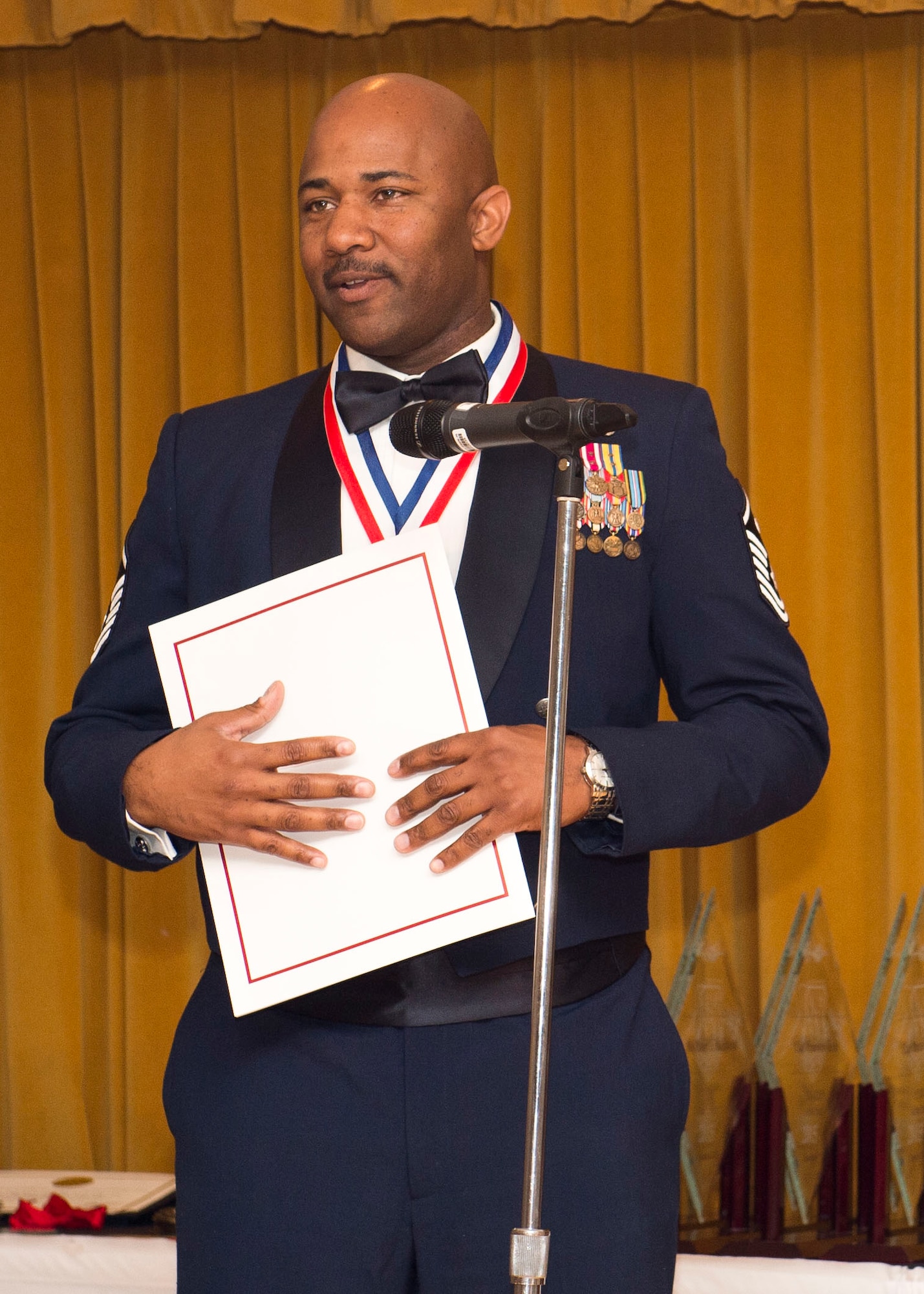 2015 First Sergeant of the Year – Master Sgt Dyjuan R. Washington, 412th Maintenance Group. (U.S. Air Force photo by Ethan Wagner)
