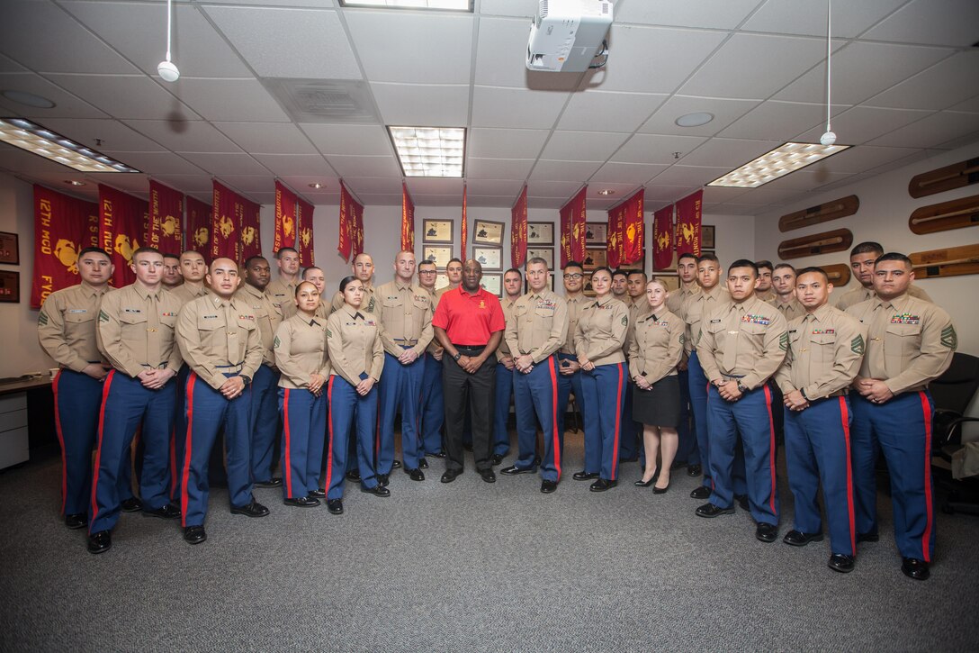 The 18th Sergeant Major of the Marine Corps, Ronald L. Green, poses with Marines assigned to Recruiting Station Orange County, Calif., Jan 28, 2016. (U.S. Marine Corps photo by Sgt. Melissa Marnell, Office of the Sergeant Major of the Marine Corps/Released)