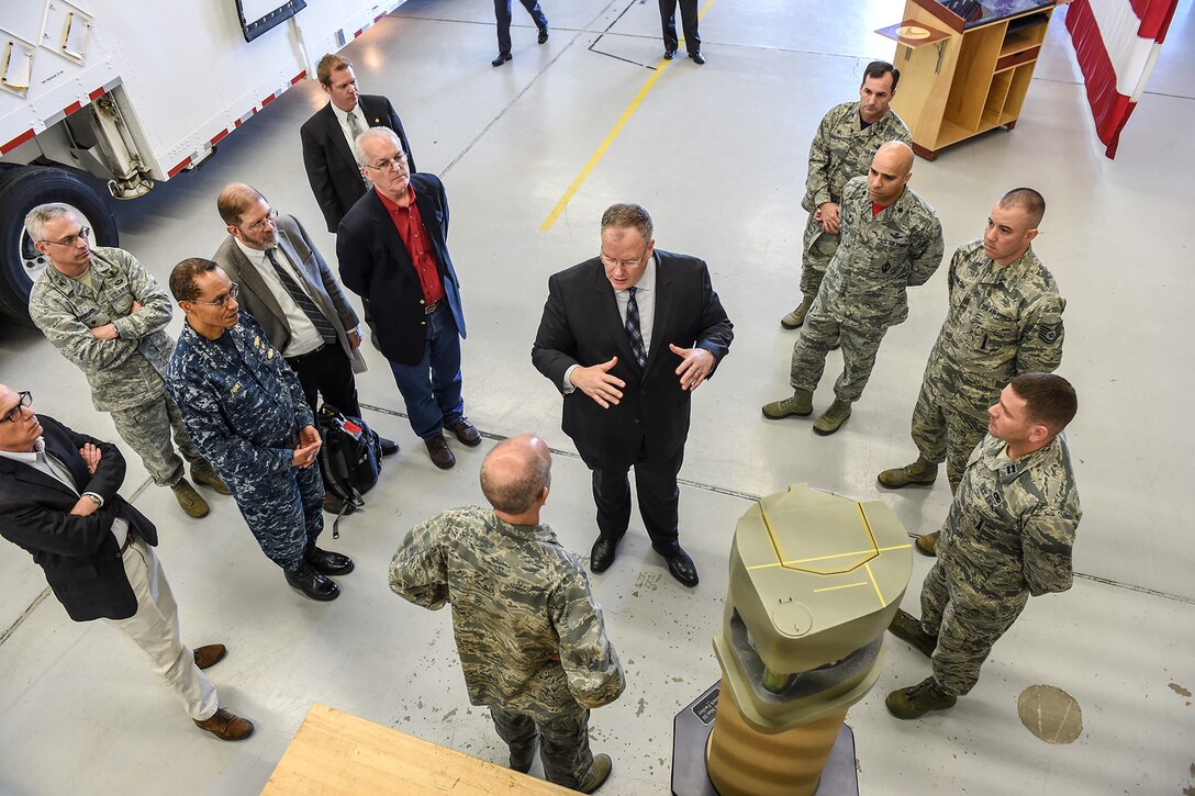 Deputy Defense Secretary Bob Work visits the 532nd Training Maintenance Bay on Vandenberg Air Force Base, Calif., Feb. 26, 2016. DoD photo by Army Sgt. 1st Class Clydell Kinchen