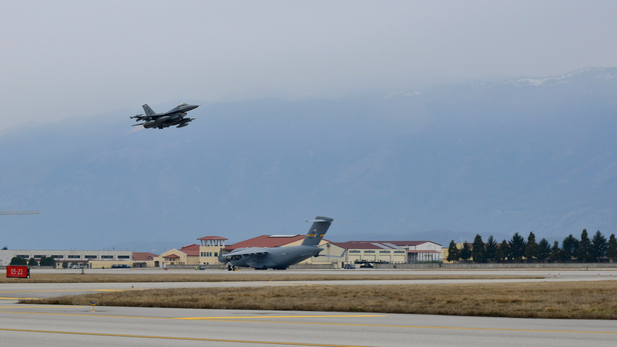 An F-16 Fighting Falcon takes off, Feb. 27, 2016, from Aviano Air Base, Italy, to participate in Exercise Cold Response 16 at Bodø Main Air Station, Norway. The exercise features maritime, land and air operations to underscore NATO’s ability to defend against any threat in any environment. (U.S. Air Force photo by Airman 1st Class Cary Smith/Released)