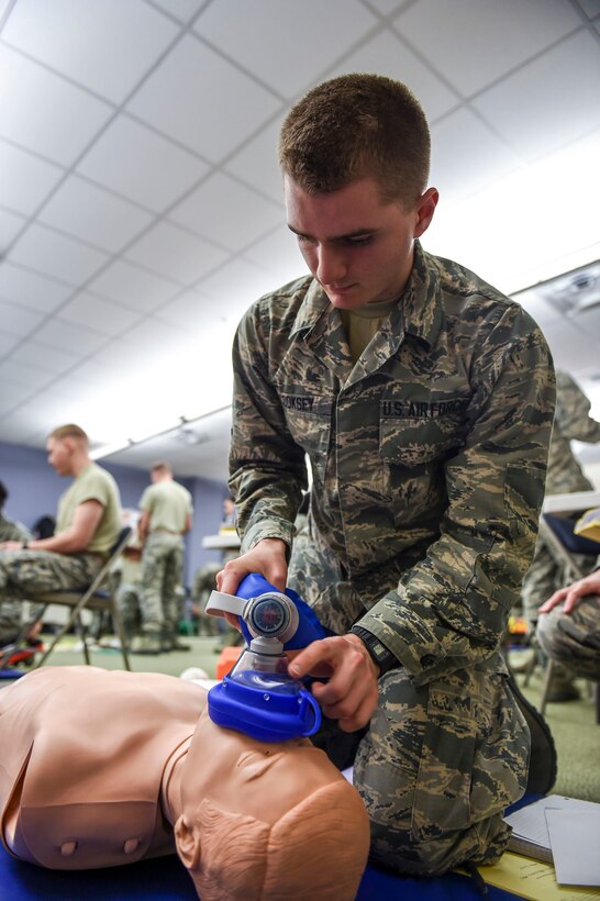 Airman Basic Wellington Cooksey, basic medical technician corpsman program student, practices the bag valve mask on an simulated apneic patient Dec. 17, 2015, at the Medical Education and Training Campus on Joint Base San Antonio-Fort Sam Houston, Texas. The technical training student is assigned to the new 59th Training Group. The 59th TRG supports military medical service and medical readiness training for the approximately 12,100 students who train annually at the METC. The unit also supports training and evaluation programs at two operating locations, one detachment and 17 sites around the world