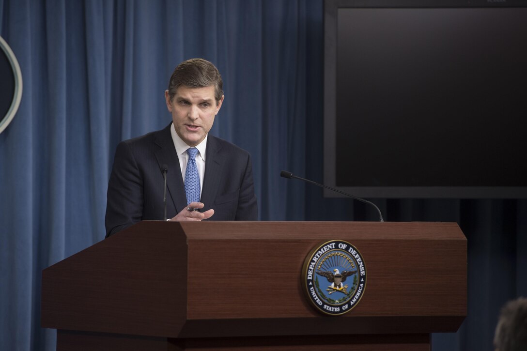 Pentagon Press Secretary Peter Cook briefs reporters at the Pentagon, Jan. 7, 2016. DoD photo by Petty Officer 1st Class Tim D. Godbee