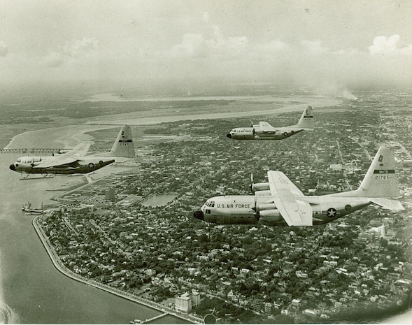 JOINT BASE CHARLESTON, SC -- C-130s from the Charleston Air Force Base fly over the
Charleston peninsula in the early 1960’s. Only a few years later, they were replaced by the C-141. The next year, on January 8, 1966, the 437th Military Airlift Wing took over as
Charleston AFB’s host unit. When placed under the newly formed Air Mobility Command in 1992, the unit became the 437th Airlift Wing. A year later, on July 14, 1993, the first C-17
was delivered to the 437th AW. (Courtesy Photo)