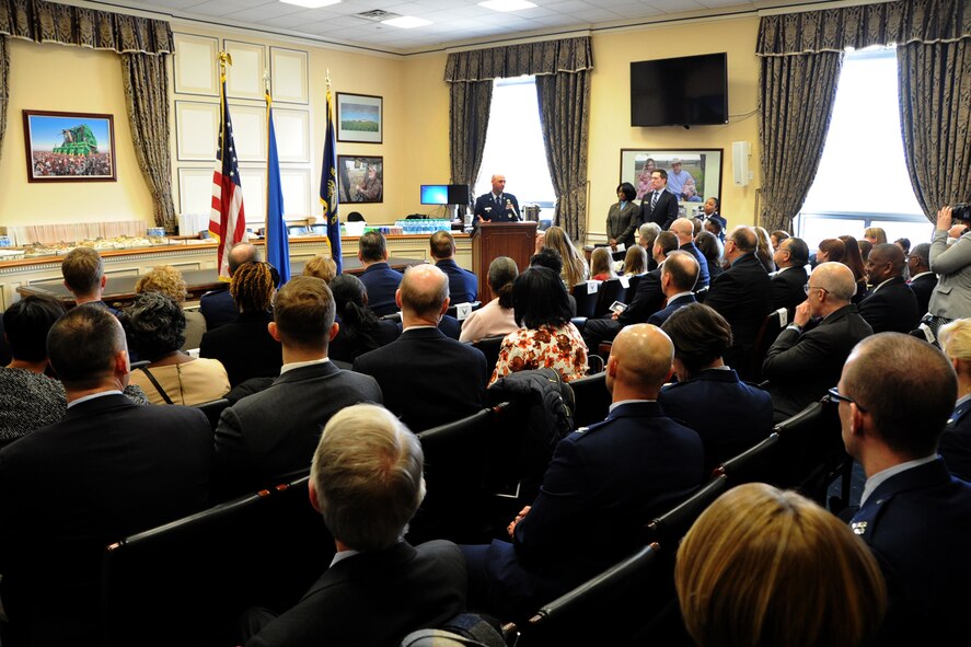 Lt. Col. Danny Davis, Air Force District of Washington A1 deputy director, speaks to attendees during his promotion ceremony at the U.S. Capitol Building, Washington D.C., January 7, 2016. As a native Kentuckian, Davis pinned on the rank of Colonel with assistance from family and U.S Congressman Hal Rogers, Kentucky’s 5th Congressional District. (U.S. Air Force photo/Tech. Sgt. Matt Davis)