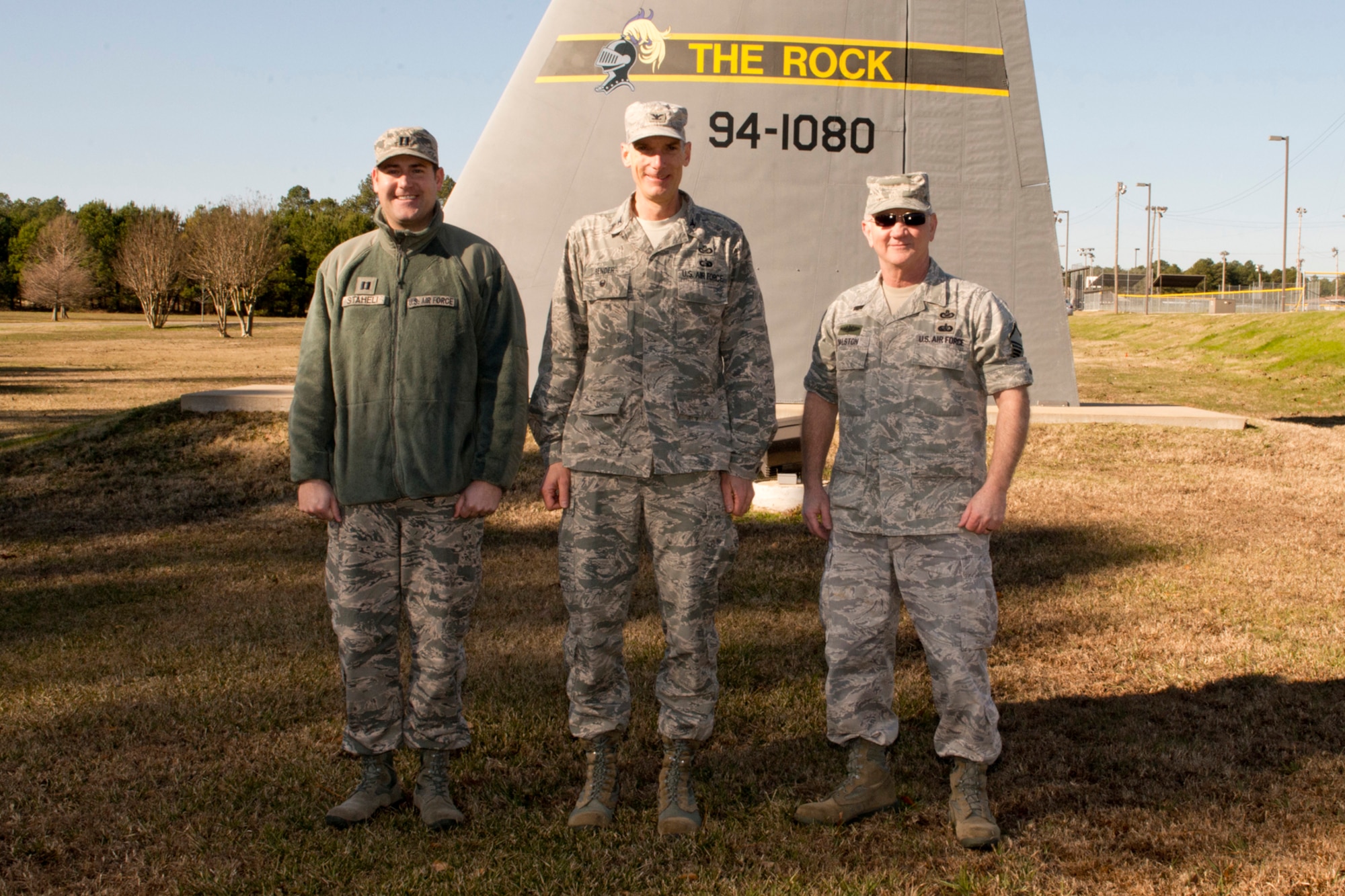 U.S. Air Force Capt. Casey Staheli, public affairs officer, 913th Airlift Group, Col. Bruce Bender, director of public affairs, Headquarters Air Force Reserve Command and Master Sgt. Jeff Walston, public affairs technician, 913th AG, pose for a photo during Bender’s visit to Little Rock Air Force Base, Ark., Jan. 10, 2016. Bender has been in his present assignment since September 2015, and is familiarizing himself with the different public affairs personnel throughout the AFRC. (U.S. Air Force photo by Master Sgt. Jeff walston/Released)    