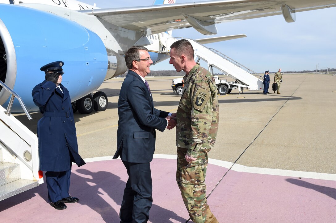 Defense Secretary Ash Carter shakes hands with Army Maj. Gen. Gary J. Volesky, commanding general of the 101st Airborne Division, as he arrives on Fort Campbell, Ky., Jan. 13, 2016. DoD photo by Army Sgt. 1st Class Clydell Kinchen