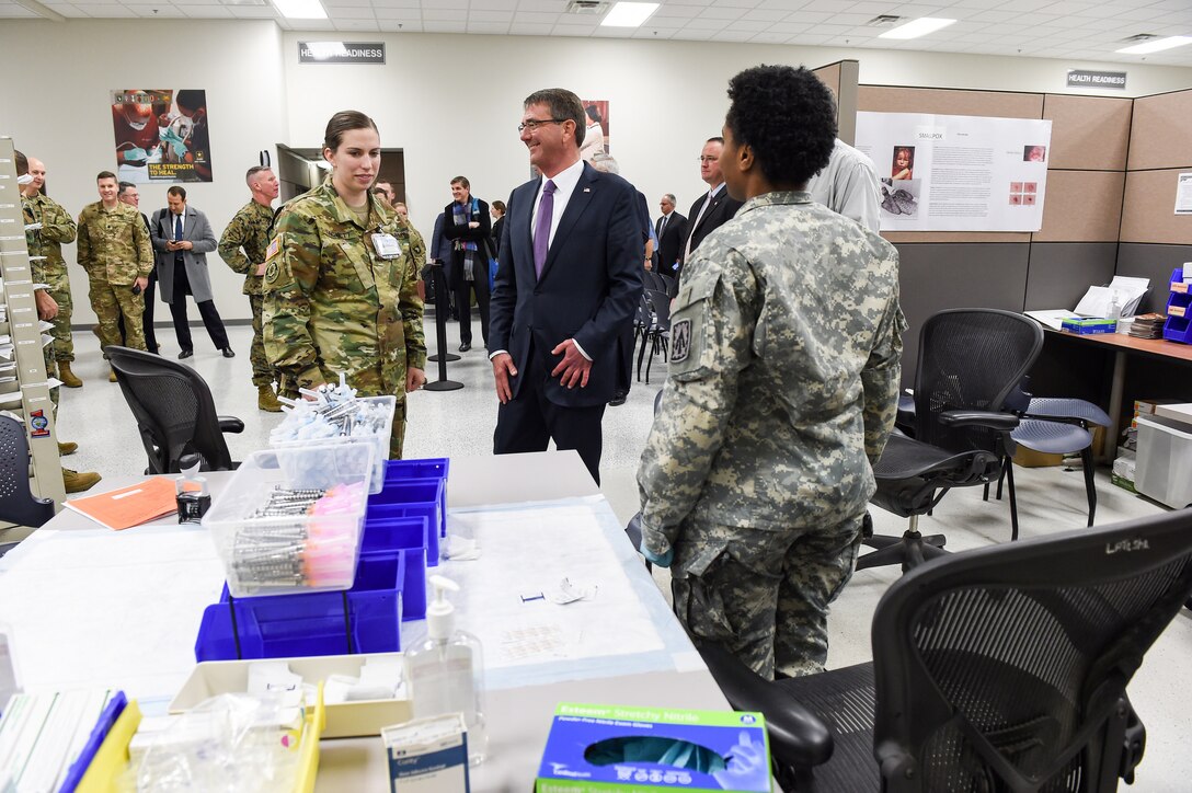 Defense Secretary Ash Carter talks with soldiers at the Soldier Readiness Processing and Family Assistance Center on Fort Campbell, Ky., Jan. 13, 2016. DoD photo by Army Sgt. 1st Class Clydell Kinchen
