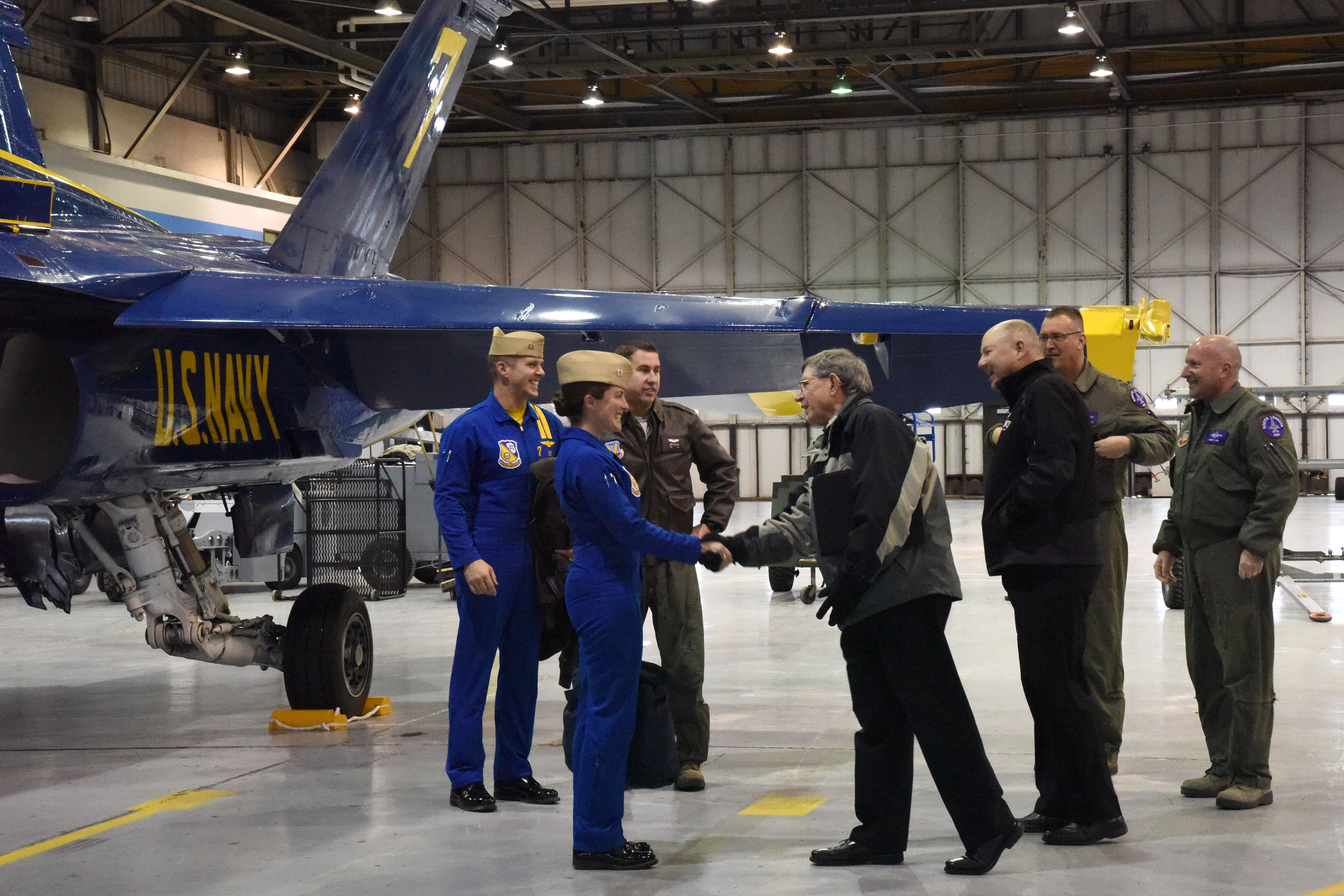 Joe Foss Field Arrivals - eynezqk