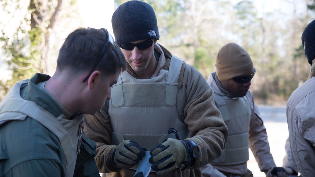 EOD conducts breaching course