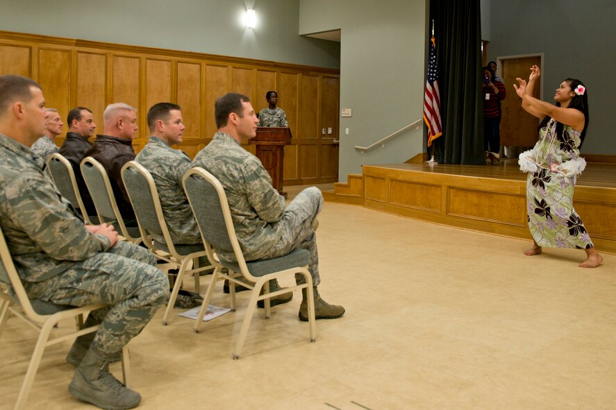 Taeria Mariner, from Fort Sill, Okla., performs the Tahitian dance called the Fakateretere, during the Team Little Rock Diversity Day 2016 celebration at Little Rock Air Force Base, Ark., Jan. 15, 2016. The Diversity Day event was held to celebrate the life, history, and culture of the nation’s Servicemen and women, and offered those who attended an opportunity to discuss diversity, see cultural performances and taste food from around the world. (U.S. Air Force photo by Master Sgt. Jeff Walston/Released)