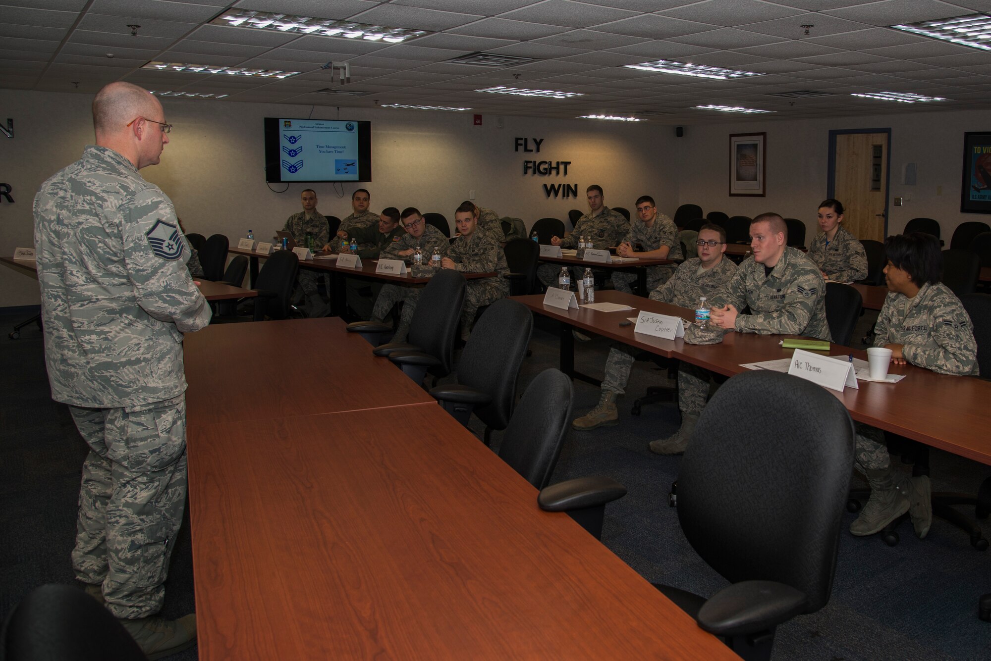 MSgt Jeremy Wiley, the Career Assistance Advisor, reviews time management with Airmen. The Airman Enhancement Program is offered to any Airman E-1 to E-4 who have not been able to take professional development courses. (U.S. Air Force photo by Airman Gwendalyn Smith)