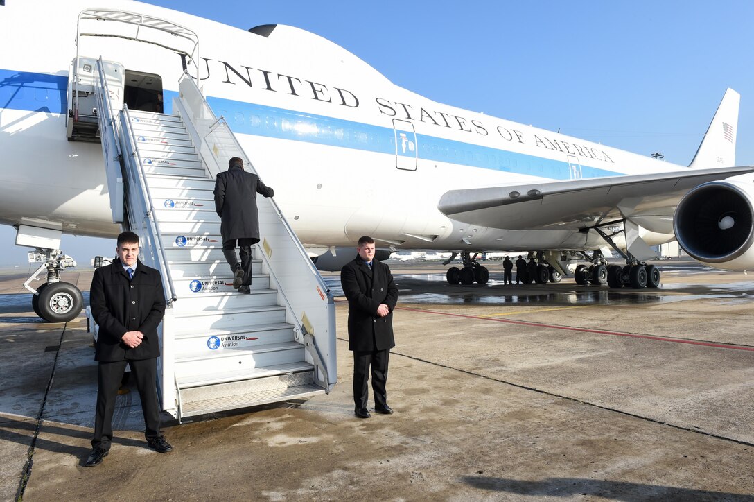 U.S. Defense Secretary Ash Carter departs Paris, Jan. 21, 2016, to travel to Switzerland, where he was scheduled to deliver remarks at the World Economic Forum. DoD photo by Army Sgt. 1st Class Clydell Kinchen