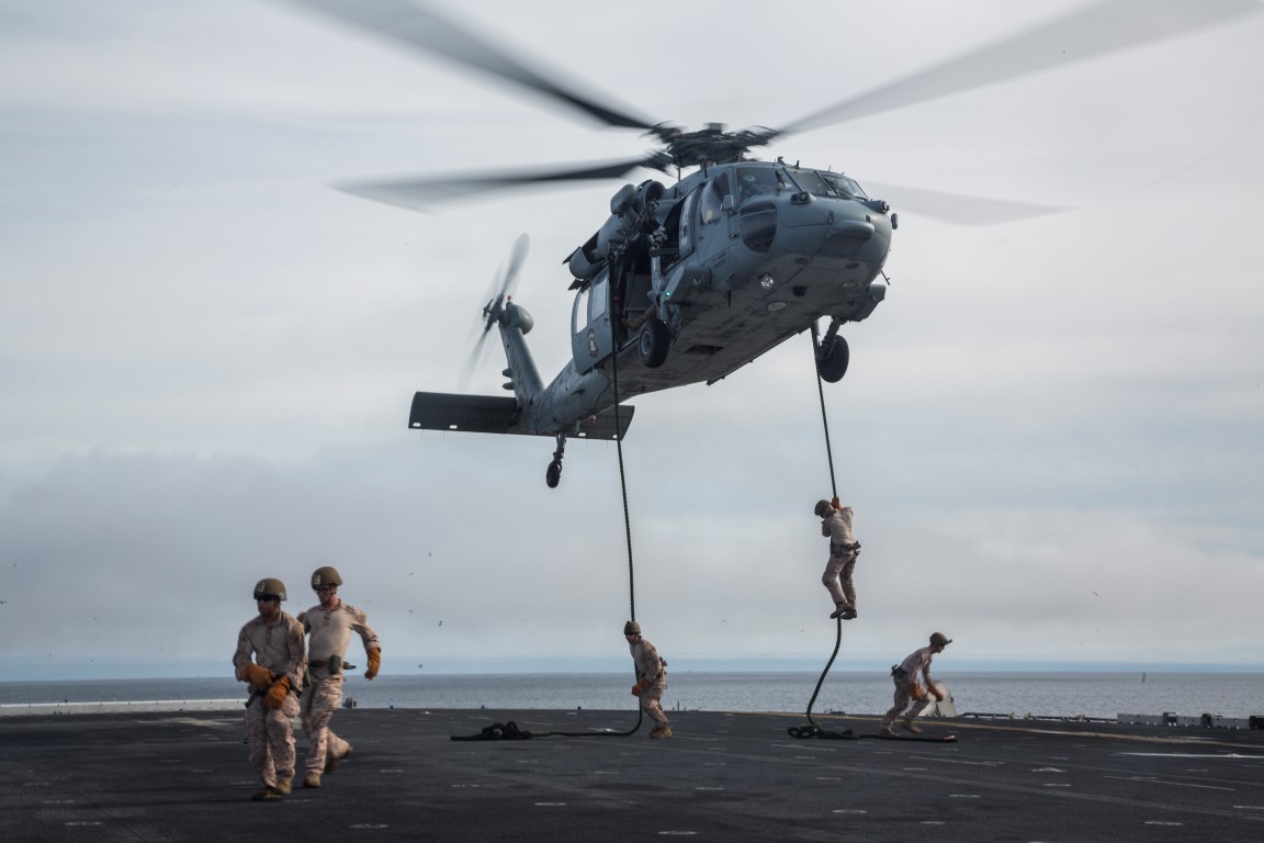 Maritime fast roping