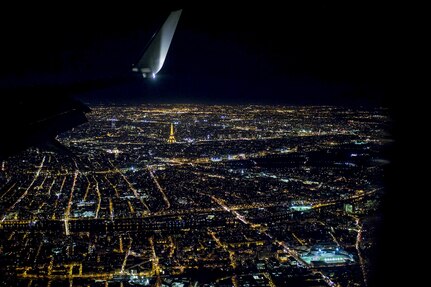 U.S. Marine Corps Gen. Joseph F. Dunford Jr., chairman of the Joint Chiefs of Staff, flies in an aircraft over Paris, Jan. 21, 2016. DoD photo by D. Myles Cullen
