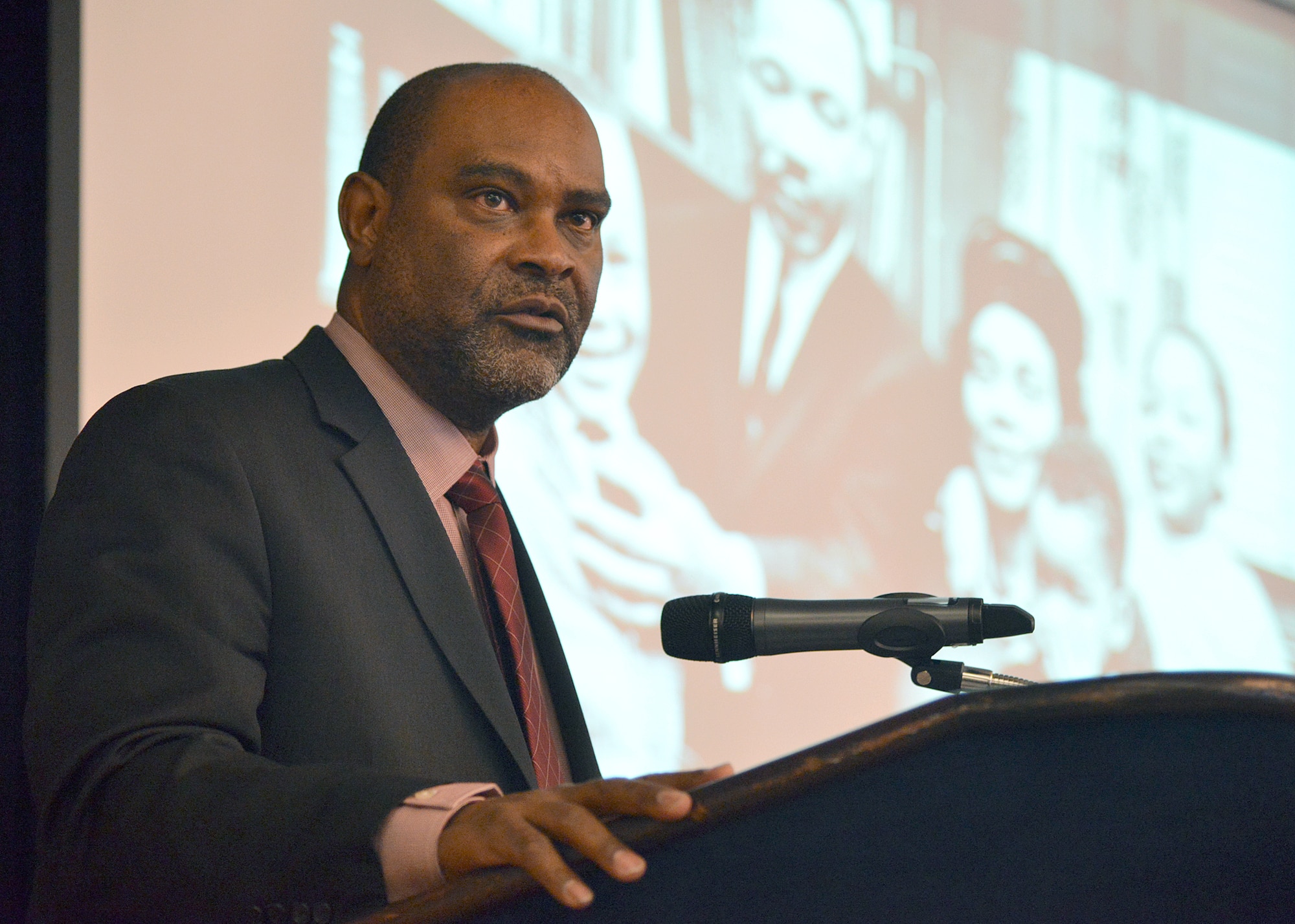 Rev. John D. Hill of the Grant Chapel African Methodist Episcopal Church in Albuquerque gives the keynote address during the Martin Luther King Jr. breakfast Jan. 15 at Mountain View Club. (Photo by Todd Berenger)