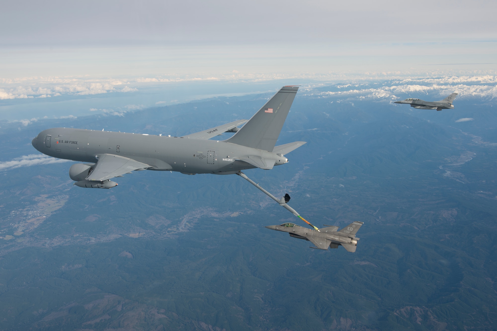 The KC-46A Pegasus performs its first-ever aerial refueling passing 1,600 pounds of fuel to an F-16 fighter Jan. 24.  (Boeing photo by Paul Weatherman)
