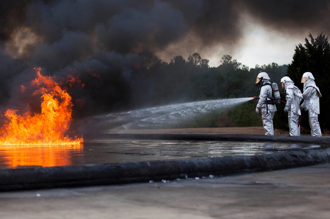 Marines conduct firefighting training at Marine Corps Air Station Cherry Point, N.C., Jan. 20, 2016. U.S. Marine Corps photo by Cpl. Stephanie Cervantes  