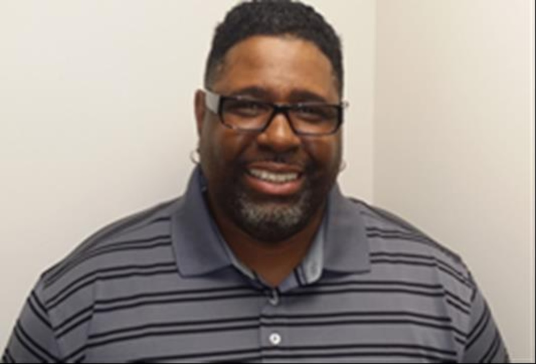 Bruce Mayo, branch manager for the East Bulk Branch at DLA Distribution Susquehanna, Pa., has been named Employee of the Week for the week of June 27 to July 1.
