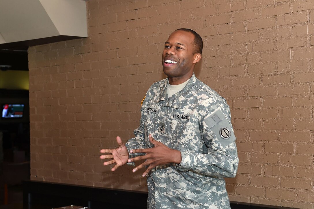 Sgt. 1st Class Terence Barron, Human Resources Specialist, 85th Support Command, shares his final 'thank you' and goodbye to those he has served with in the 85th Support Command, during his farewell luncheon on June 30, 2016.
(Photo by Mr. Anthony L. Taylor)