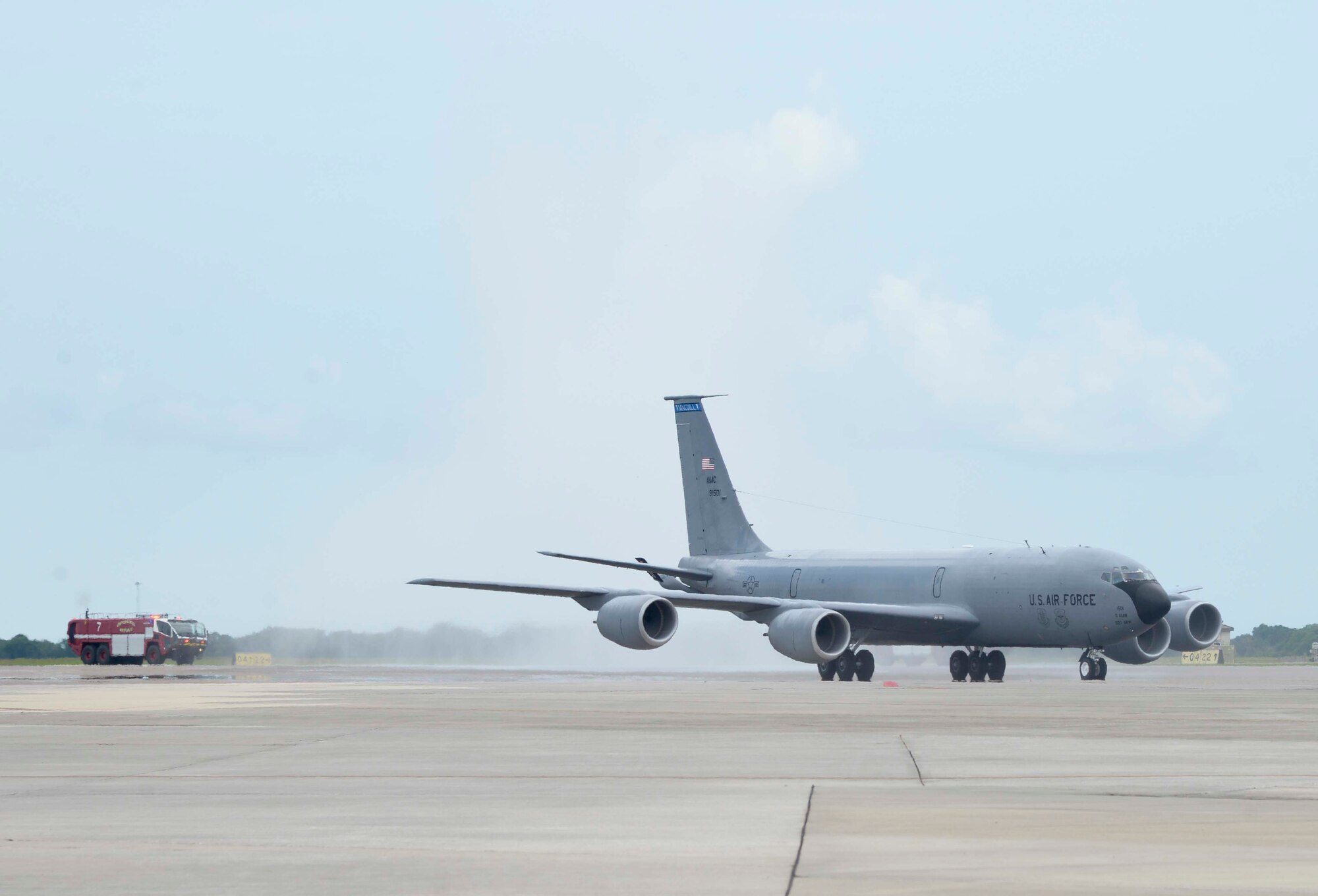 A KC-135 Stratotanker taxis down the flightline at MacDill Air Force Base, Fla., June 28, 2016. Col. Daniel Tulley, commander of the 6th Air Mobility Wing, piloted the tanker for his final flight at MacDill. 
