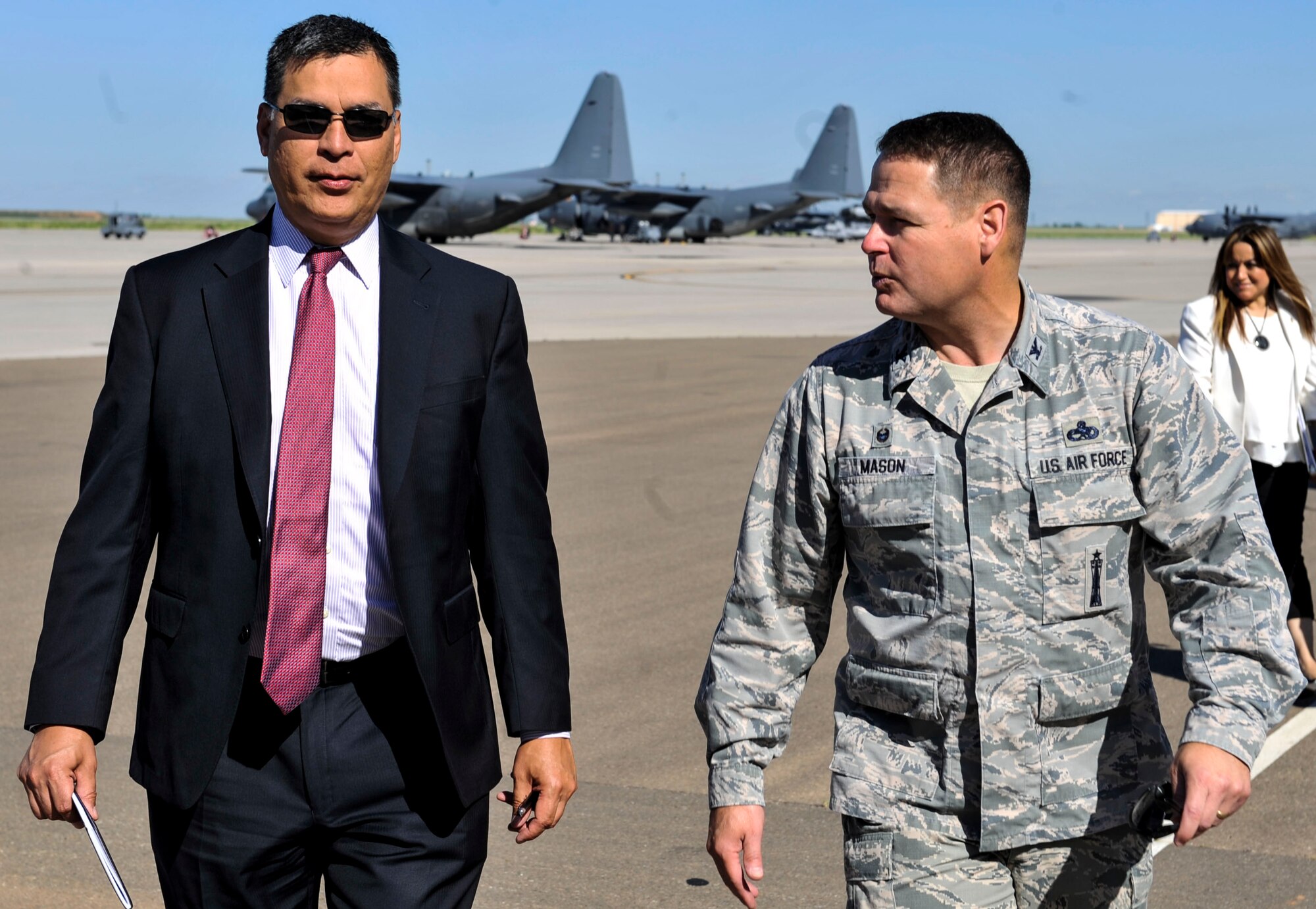 Stephen Herrera, Air Force Special Operations Command executive director, receives a tour of aircraft on the flight line June 27, 2016, at Cannon Air Force Base, N.M. Herrera is the first executive director of AFSOC. He hosted two civilian all-calls to discuss important topics and explain the new position. (U.S. Air Force photo/Staff Sgt. Eboni Reams)