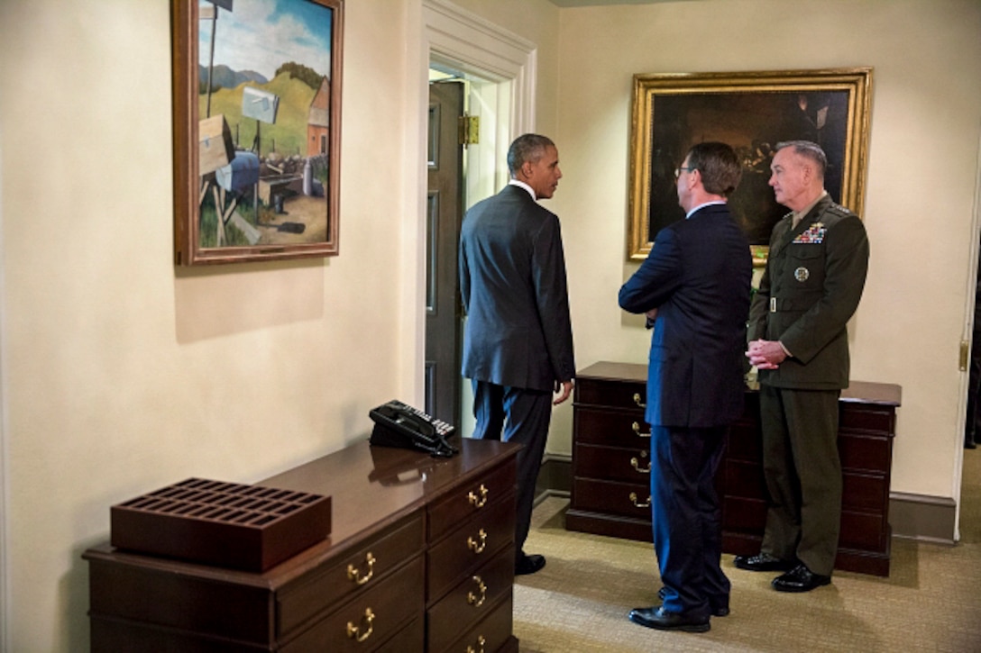 President Barack Obama talks with Defense Secretary Ash Carter and Marine Corps Gen. Joe Dunford Jr., chairman of the Joint Chiefs of Staff, outside the outer Oval Office at the White House, July 6, 2016, following a statement to the press on Afghanistan. White House photo by Pete Souza