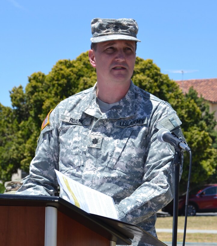 Lt. Col. Michael A. Roark, a Roseburg, Oregon native, assumed command of the 469th Combat Sustainment Support Command June 26, in a change of command ceremony at the Moffett Naval Air Station in Mountain View, Calif., where the 63rd Regional Support Command is located. Col. Toni A. Glover, 650th Regional Support Group commanding officer, located in Las Vegas, Nevada, was present to transfer the unit colors to Roark from Col. Chandra M. Roberts.