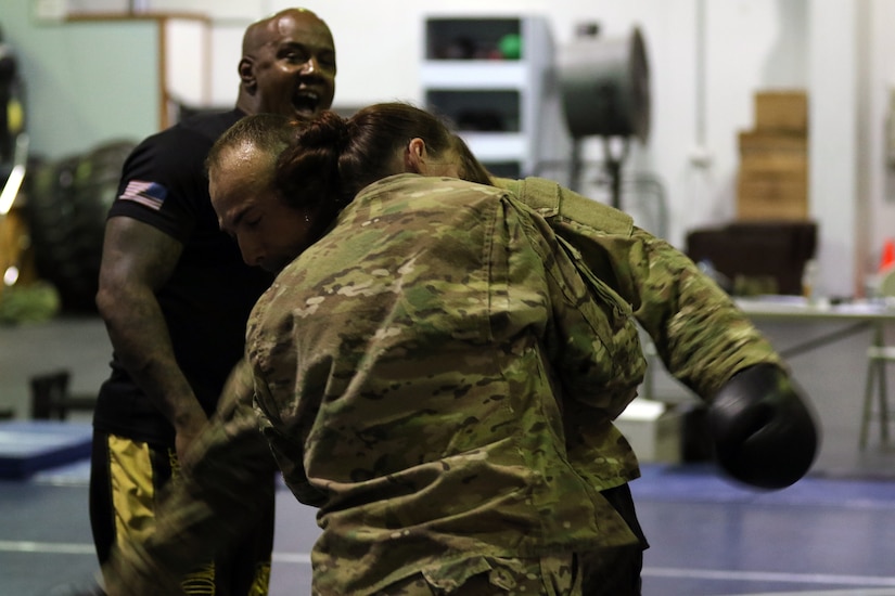 Soldiers at Camp Arifjan find resilience in combatives > U.S. Army ...