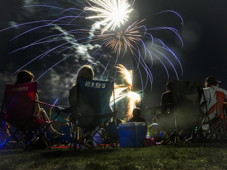 Members of the Morongo Basin community enjoy a fireworks display during the Yucca Valley Independence Day Celebration at Brehm Youth Sports Park, Yucca Valley, Calif., June 4, 2016. (Official Marine Corps photo by Lance Cpl. Levi Schultz/Released)